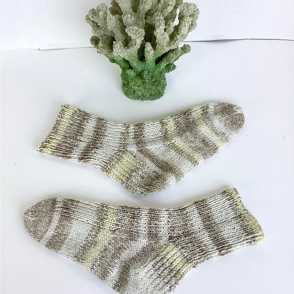 Socks Hand Crafted Ankle Flip Flop Tan Cream Silver Tan Knit Boho Eclectic